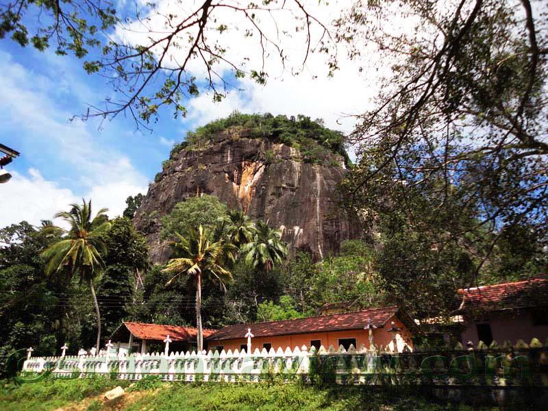 MULKIRIGALA TEMPLE